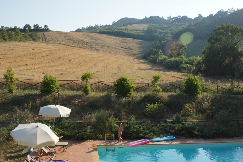 Podere I Melograni Guardistallo Exterior photo